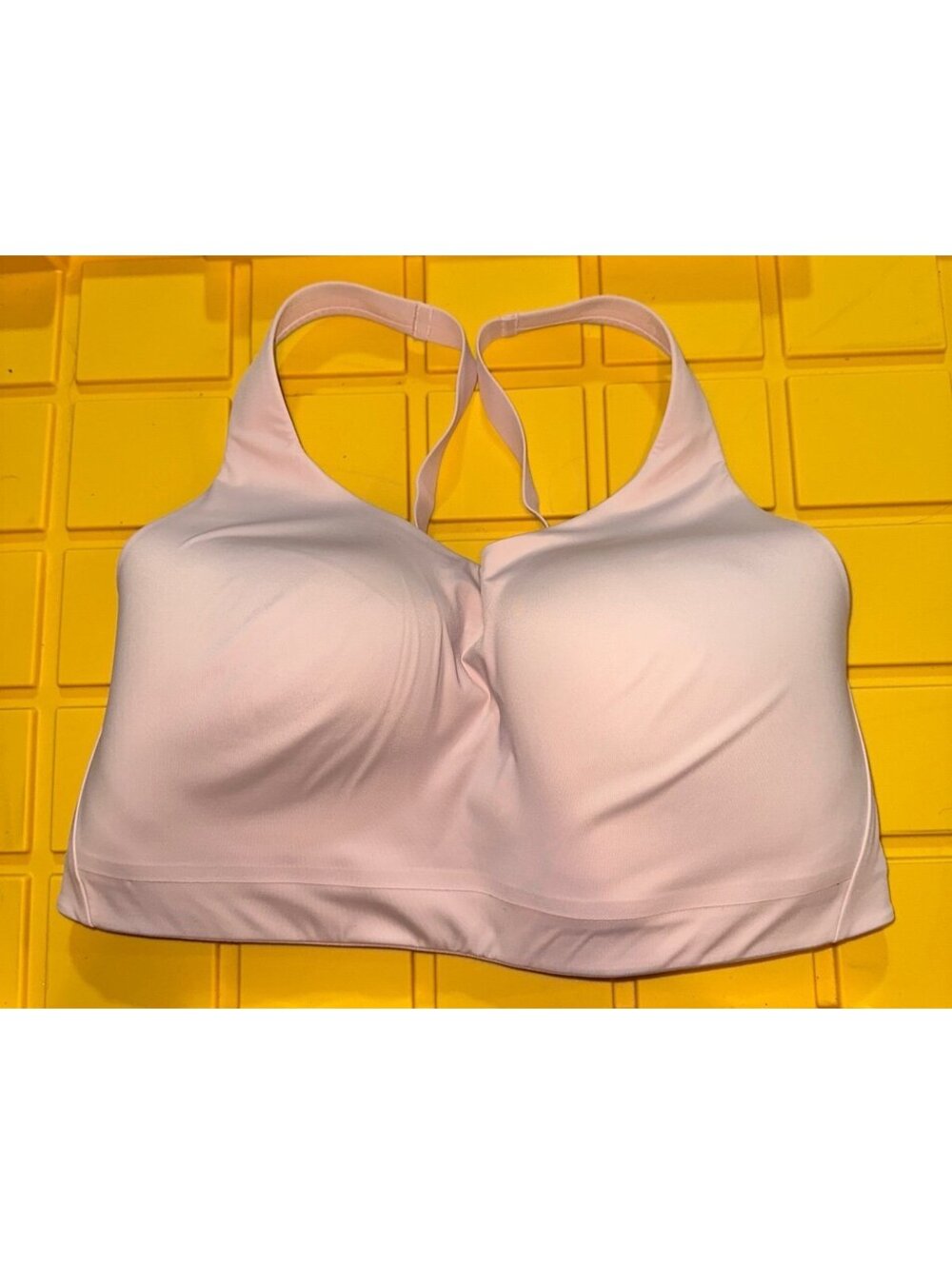 Athleta sports bra size 38 DD